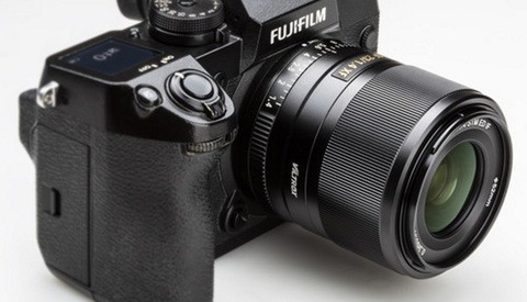 Fstoppers Reviews the Viltrox 23mm f/1.4 APS-C (Don't Buy the Fuji Equivalent)