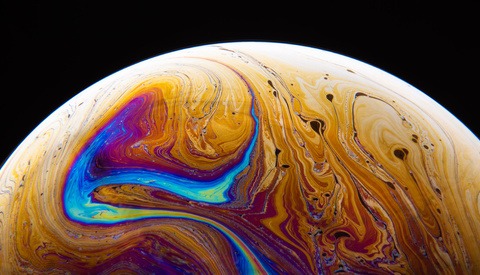 Use This Camera Hack to Make Soap Bubbles Look Like Planets