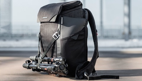 Fstoppers Reviews the Manfrotto Chicago Urban Camera Backpack