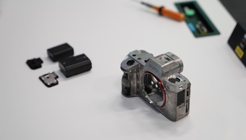 Is Lack of Competition Slowing Camera Innovation? Who’s to Blame?