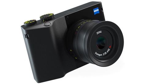 The Unique Zeiss ZX1 Camera With Lightroom Built in Is Finally Available for Order