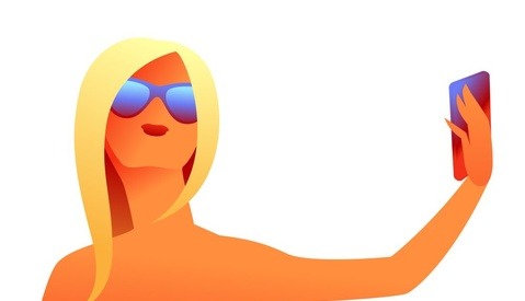 $8,000 for Posting a Selfie? Photographer Breaches Quarantine Laws and Incurs Massive Fine