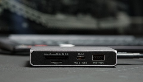 Fstoppers Reviews the CalDigit SOHO Dock