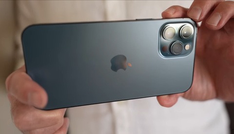 What is Apple ProRaw? A Look Into the New Hybrid Raw Format for iPhone