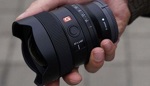 It Looks Like Sony Is Planning a Unique and Impressive Lens