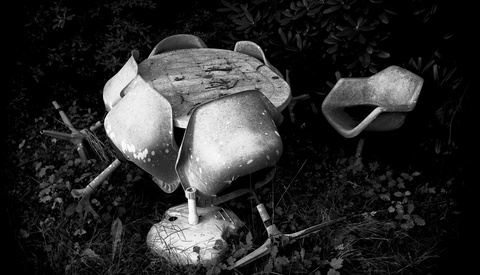 Susanne Otterberg Captures Domestic Scenes With Emotional Depth and Technical Brilliance