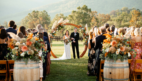 The Wedding Photographer Dilemma: To Share or Not To Share?