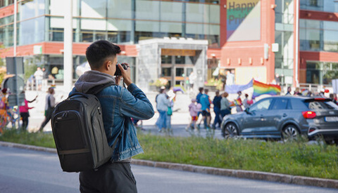 Why Everyone’s Talking About the Think Tank Walker Pro 24L