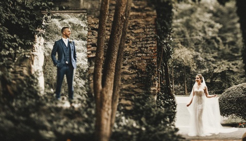 Tilt-Shift Lenses for Wedding Photography: Creative Techniques and Pro Tips
