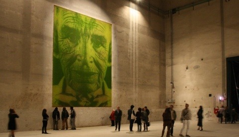 Gigantic Living Grass Portraits Created with Photosynthesis