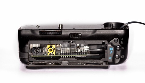 Camera Pi - DIY Computer Tucked Inside Of A DSLR Battery Grip