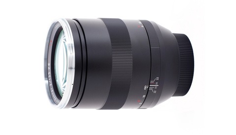 Fstoppers Review: The Zeiss 135mm f/2 APO Sonnar Is Magnificent