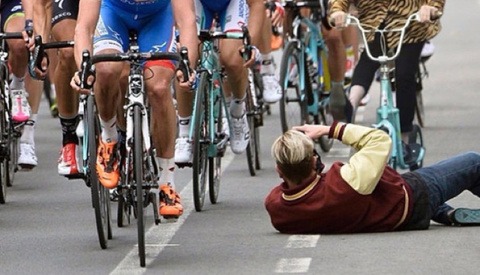 Photographer Preposterously in the Way of Bike Race Gets Full Photoshop Battles Treatment