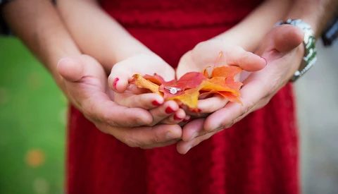 Contest: Engagement Ring Photo - Win $1200