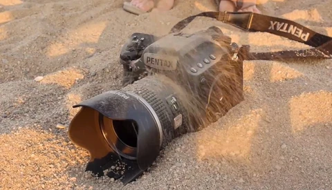Running an $8.5K Camera Under a Shower — For Science (Pentax 645Z Weatherproof Test)