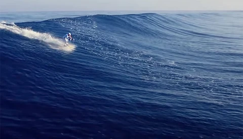 This Bogner "Ski Surfing" Ad Seems Impossible