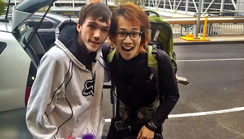 Von Wong Jumps out of a Box to Surprise a Fan