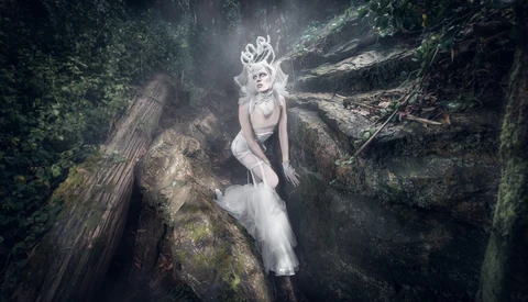 Fantasy Lighting in a Forest with Von Wong