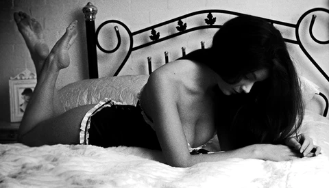 Boudoir Photography - What Exactly Is It And How Do You Approach It? 