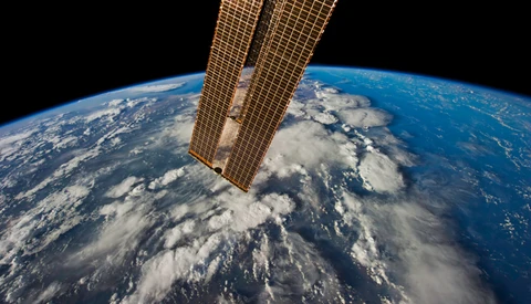 Watch Astronaut And Photographer Don Pettit Capture Stunning Images From Space In This Incredible Film