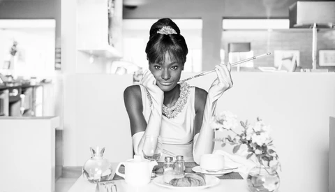 [re-]Mixing Hollywood Series Portrays Scenes from Classic Movies with a Senegalese Twist