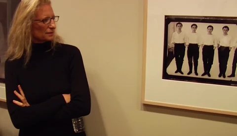 The Stories Behind Annie Leibovitz's Most Meaningful Works