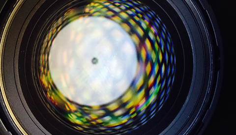 Lenses Are About to Get Smaller and Better Thanks to Harvard's New Flat Optics