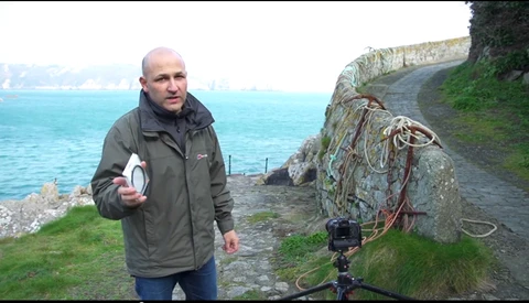 Are UV Filters on DSLR Cameras Pointless?