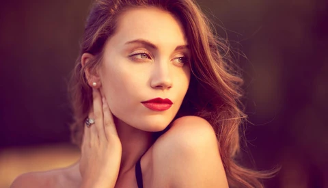 The Quick and Not Too Dirty Way to Clean Skin in Photoshop