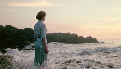 A Photographer's Journey to #FindTheGirlsOnTheNegatives [Interview]