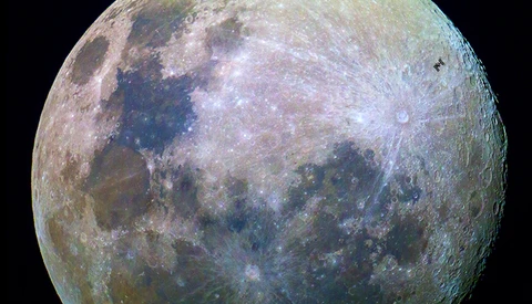 Photographer Captures Image of the ISS Crossing in Front of the Moon
