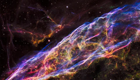 Photoshopping the Wonders of the Universe