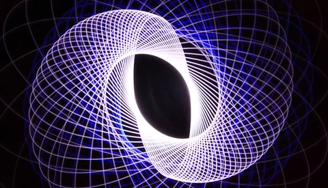 This Everything-You-Need-to-Know Tutorial Shows How to Make Spirograph Light Paintings