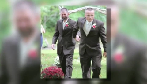When Viral Wedding Photos Attack