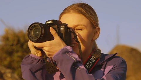 A Closer Look at the New Canon 80D DSLR Camera