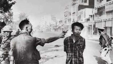 What You Don't Know About This Photograph Has the Power To Change Opinions