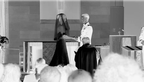 [Updated] 'Photographer from Hell' Sued After Wedding Photography Catastrophe