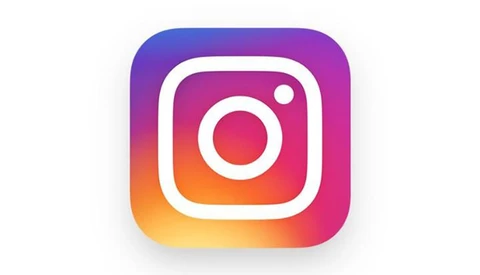 Is Instagram Introducing the Infamous 'Boosted Post'?