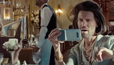 How That Creepy LG Commercial Was Shot With Jason Statham Acting as Everyone