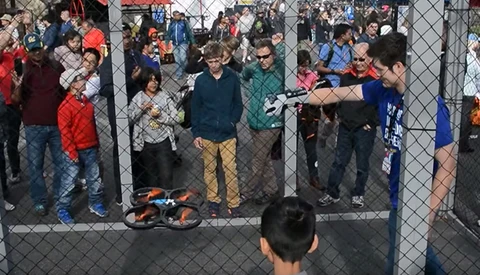 Man Modifies Nintendo Power Glove to Control Drone With Gestures