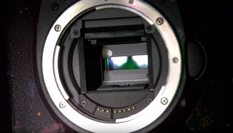 Super Slow Motion Shows How an SLR Camera Shutter Works