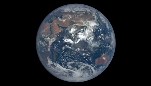 NASA Releases a Time-Lapse One Year and One Million Miles in the Making 