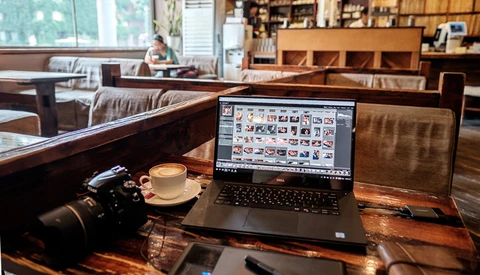 My Experience With the Dell XPS 15 UHD - A Windows Laptop to Compete With Your Desktop