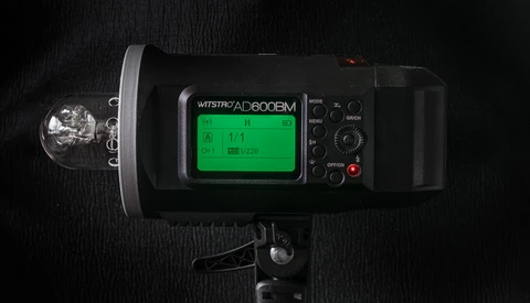 Fstoppers Reviews the Godox Wistro AD600 Portable Battery-Powered Strobe