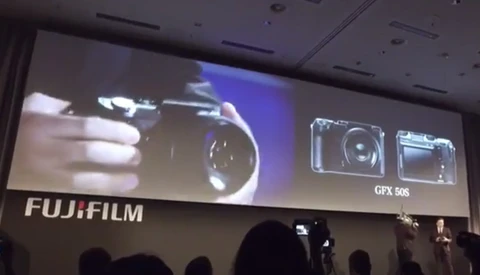 Fujifilm Announces Mirrorless Medium Format Digital Camera and Six New Lenses