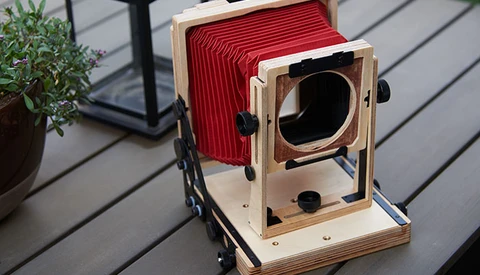 Fstoppers Reviews the Intrepid 4x5 Film Camera