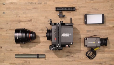 Mixing Hard and Soft Light for Pleasing Tabletop Product Photography