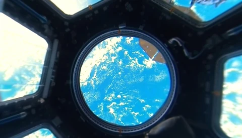 First Ever 360-Degree View of Earth From Inside the International Space Station