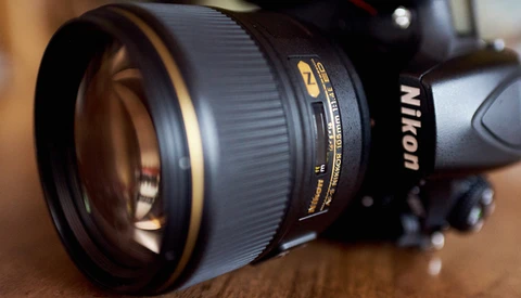 Fstoppers Reviews the New Best Portrait Lens, the Nikon 105mm f/1.4