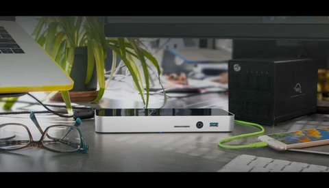 Thunderbolt 3 Dock: Possible Solution to the Lack of Ports on the New MacBook Pro